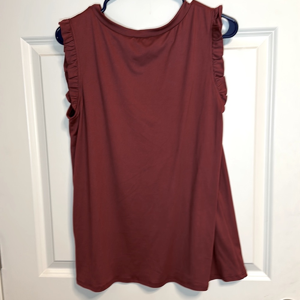 Size small - Picture 2 of 2